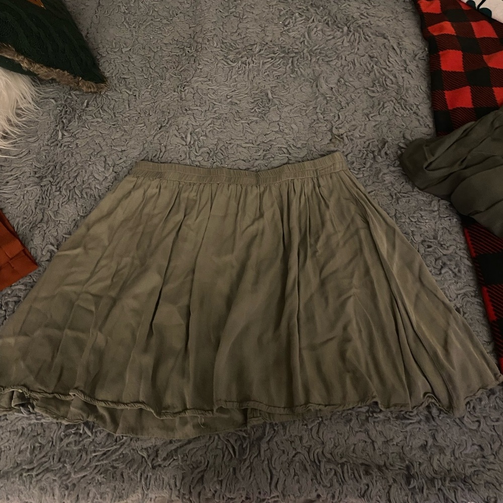Romwe Green Skirt